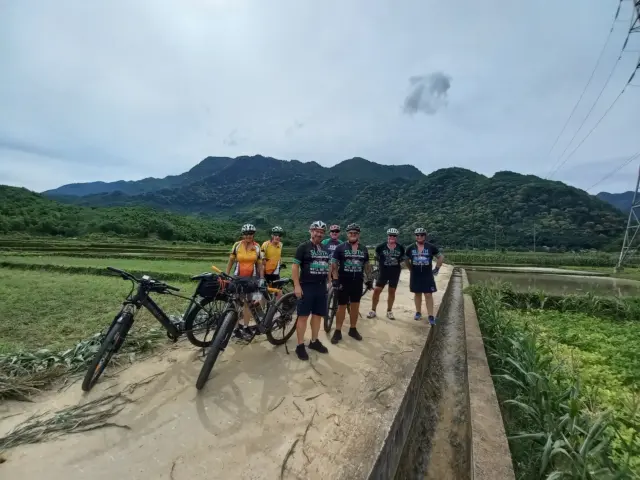 3 Days Cycling From Hanoi To Mai Chau - Cuc  Phuong National Park - Ninh Binh
