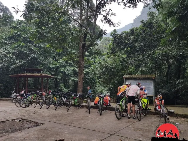 4 Days Hanoi Cycle To ThungNai-Mai Chau-Cuc Phuong Park