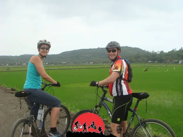 3 Days Hanoi Cycle To Ha Long Bay And Cat Ba Island