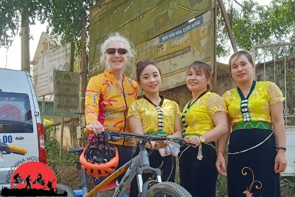 Hanoi Biking To Countryside and Co Loa Villages - 1 Day 3