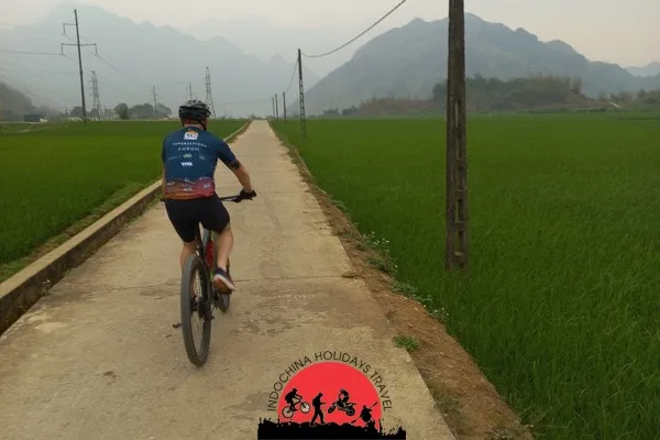 Hanoi Cycling To Hue - 6 Days 2