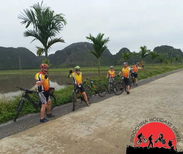 Hanoi Cycling To Mai Chau - 2 Days. 1