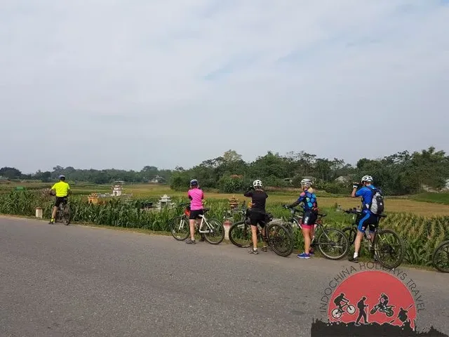 Hanoi Cycling To Villages and Co Loa Citadel - 1 Day 2